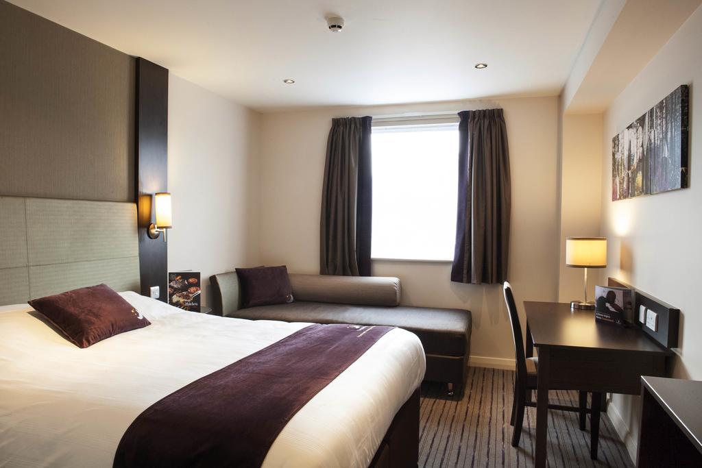 Premier Inn Norwich City Centre - Duke Street エクステリア 写真